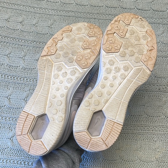 Nike training TR8 sneaker purple grey and pink size - Picture 7 of 7